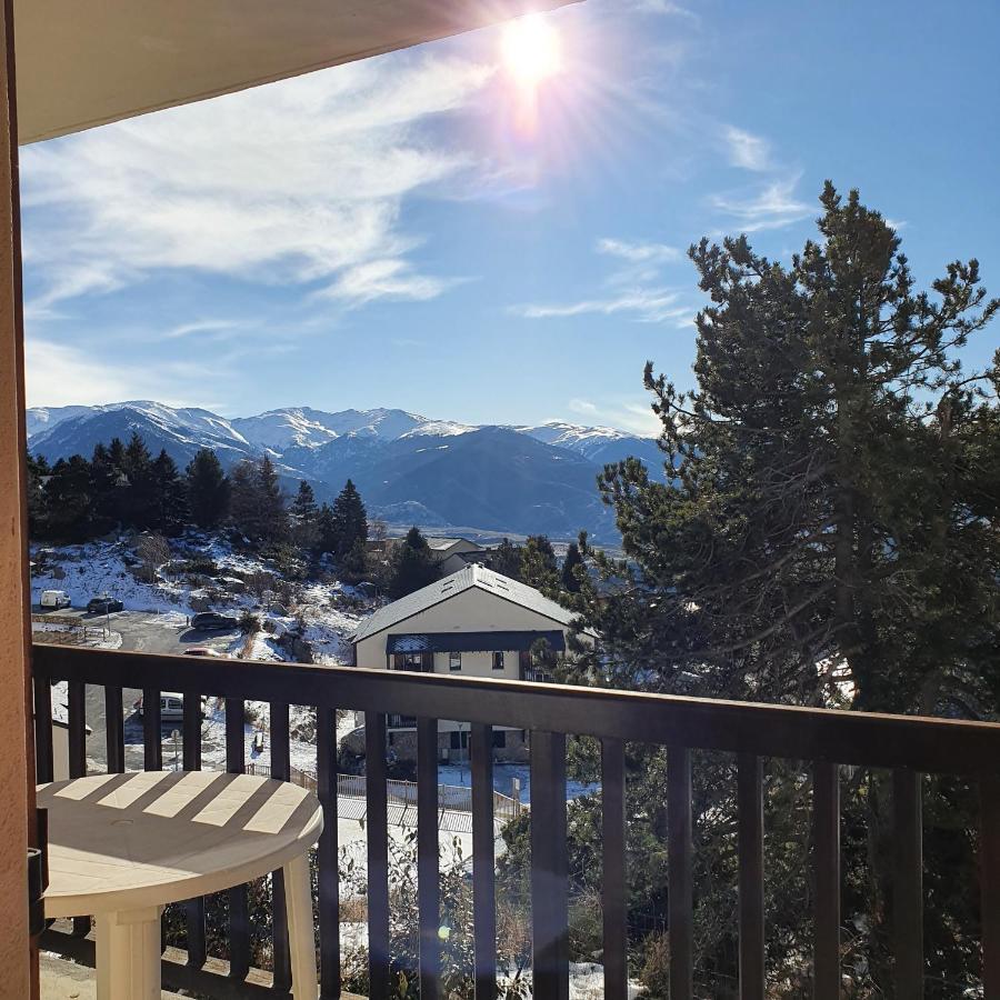 Charmant studio face aux Pyrénées Font Romeu Exterior foto
